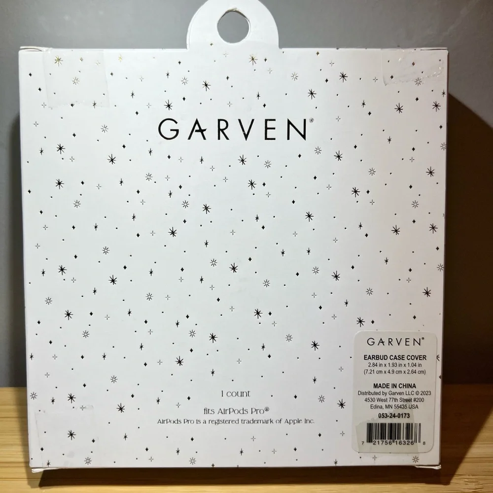 Garven includes case or